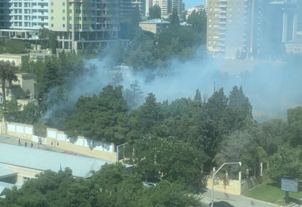Пожар в центре Баку потушили