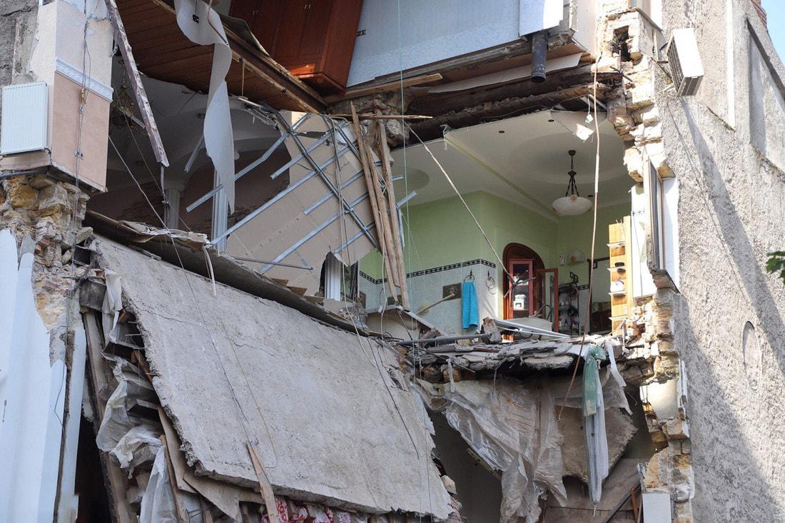В Египте обрушился пятиэтажный дом, есть погибшие
