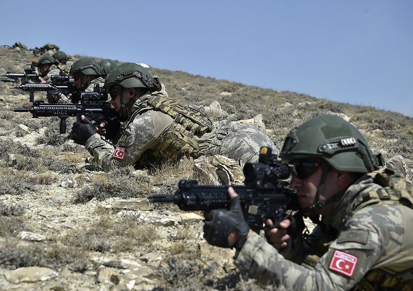 К азербайджано-турецким учениям привлечен спецназ