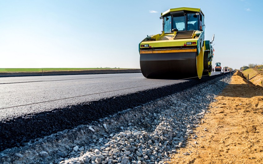 На реконструкцию автодорог в Баку выделено 1,9 млн манатов