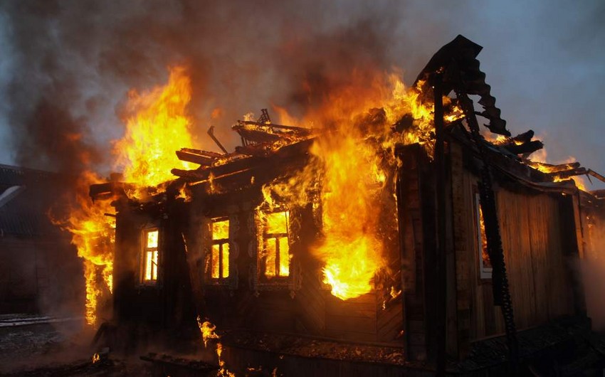 Rusiyada FACİƏ- 3 nəfər yanaraq öldü