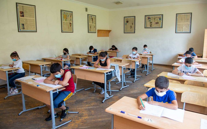 В Азербайджане еще у 7 учащихся выявлен коронавирус