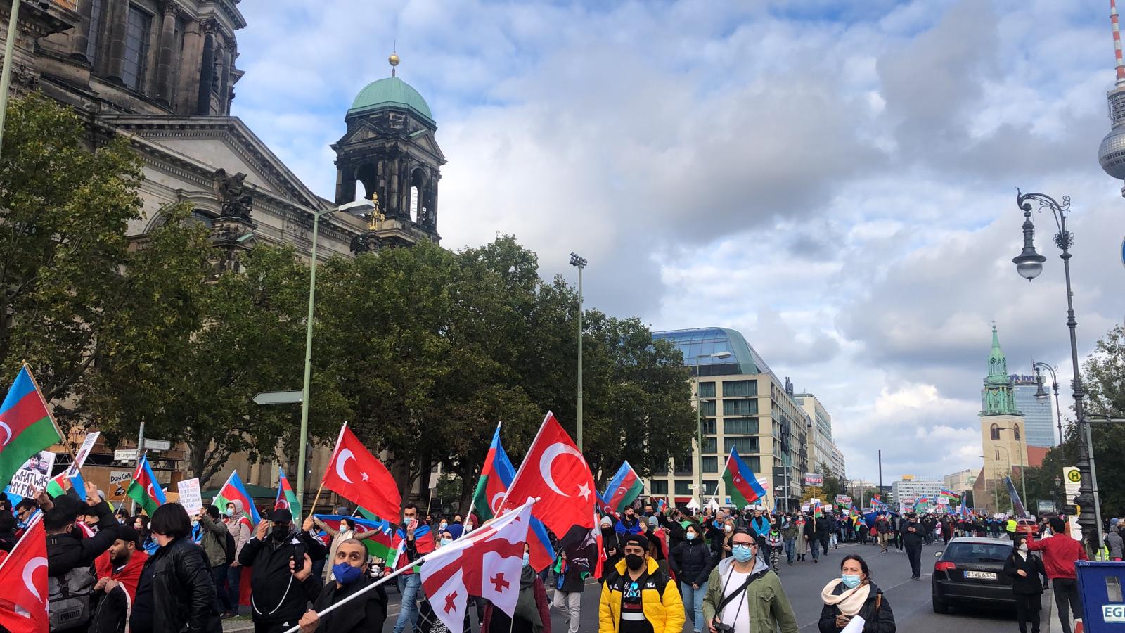 Berlində azərbaycanlıların möhtəşəm aksiyası - FOTOLAR