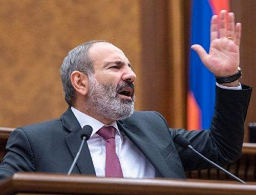 Премьер Армении призвал армянский народ к оружию