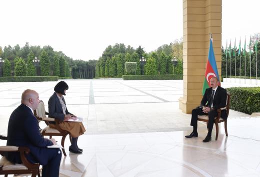 Азербайджан не отвергает введение групп наблюдателей в Карабах, но Баку выдвинет свои условия - Алиев