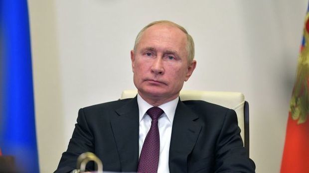 Putin: “Əliyev və Paşinyanla sıx təmasdayam, gün ərzində bir neçə dəfə telefonla danışırıq”