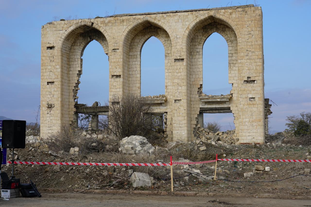 “Ermənistanın Ağdamdakı dağıntıları nüvə silahından da pisdir” - Fotolar