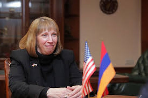 Американские армяне недовольны послом США в Армении