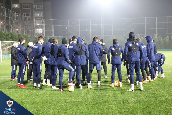 Коронавирус сразил «Карабах»: осталось 14 здоровых футболистов