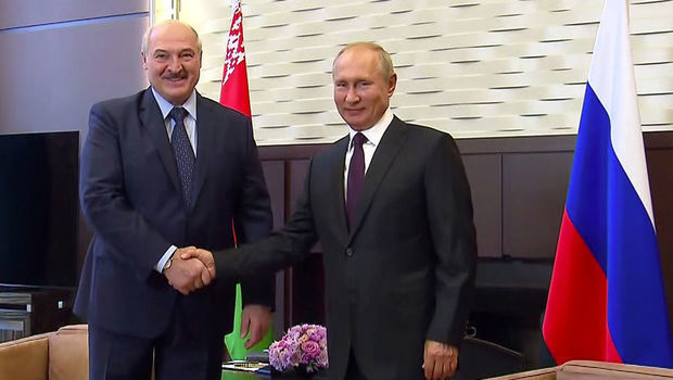 Lukaşenko: “Putindən başqa dostum yoxdur”