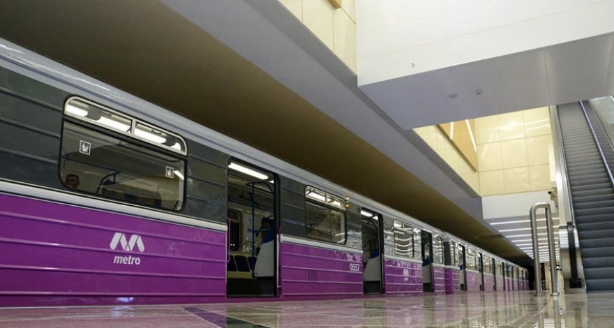 Бакинское метро остается закрытым