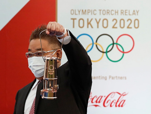 Факел погас во второй раз за два дня эстафеты олимпийского огня в Японии