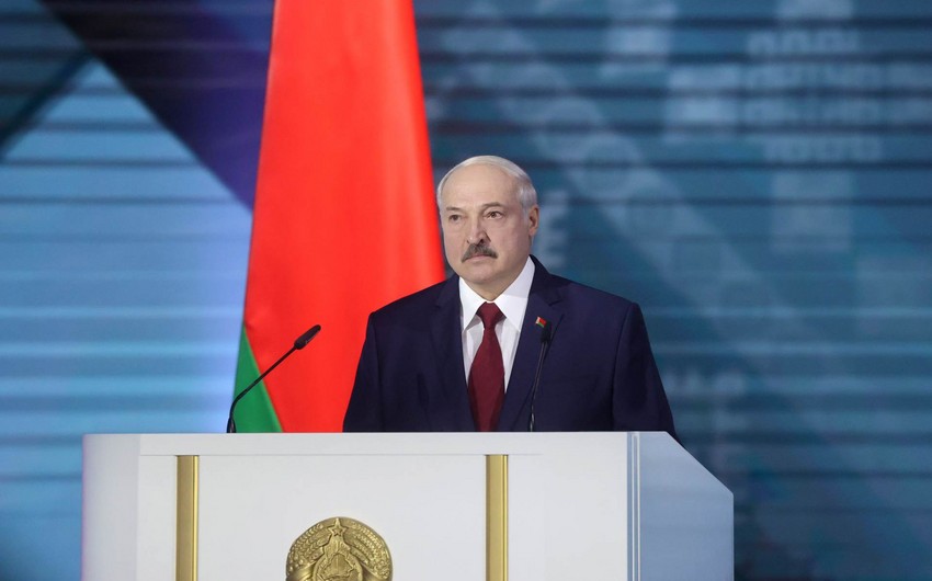 Лукашенко направился с визитом в Азербайджан