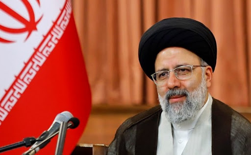 Президент Ирана поздравил Раиси с победой на выборах