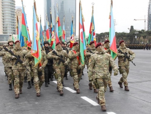 Ильхам Алиев наградил военных за освобождение Карабаха