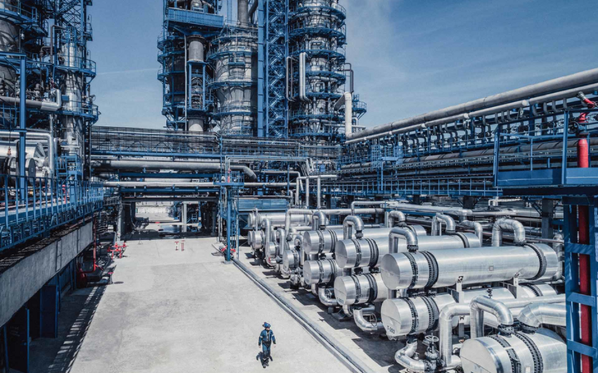 “Gazprom”un ixrac gəlirləri 58 % artıb