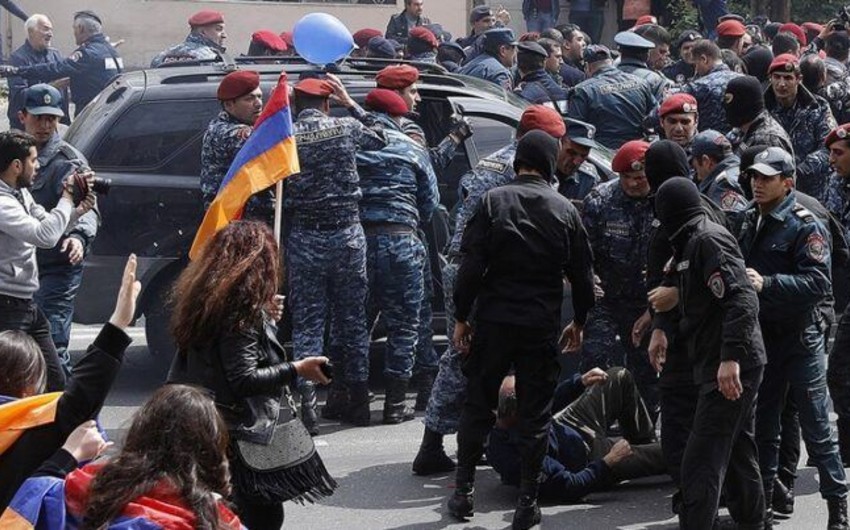 В Армении задержаны свыше 20 участников акции протеста