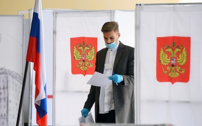 Проживающие в Азербайджане россияне голосуют на выборах в Госдуму