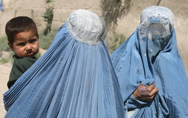 “Taliban” qadınları evdə qalmağa çağırdı