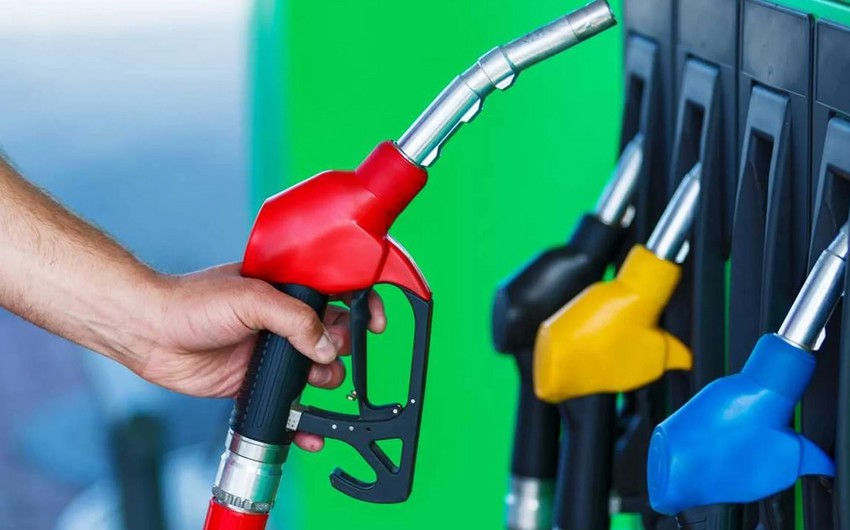 Price of AI-95 gasoline hits new record in Russia