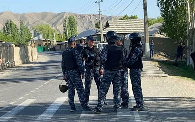 Qırğızıstan-Tacikistan sərhədində ara yenidən qarışdı, yaralılar var