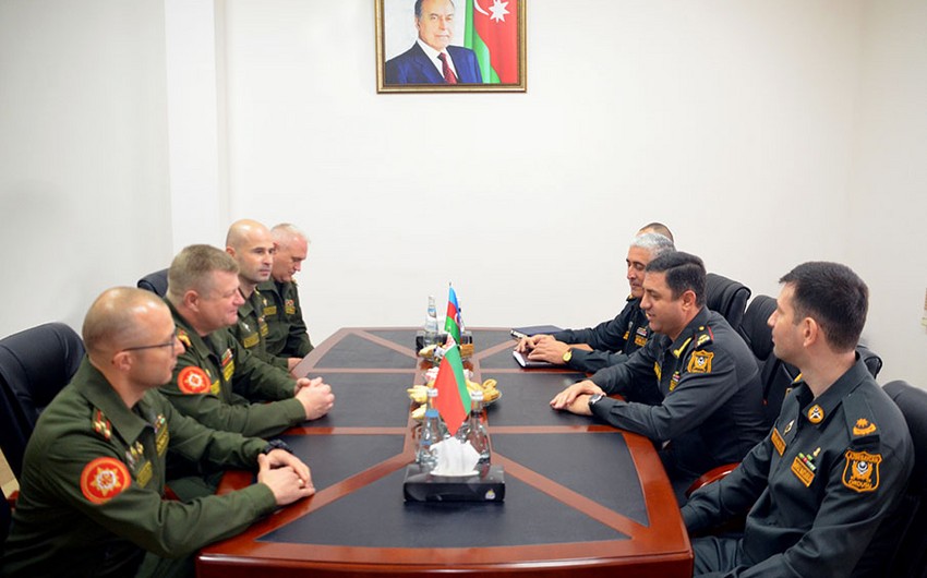 Azerbaijani, Belarusian military officials meet in Baku
