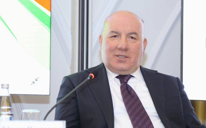 Эльман Рустамов: Более 90% финансового сектора Азербайджана приходится на банки