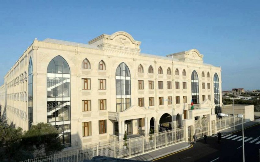 One more school shifts to distance learning in Baku