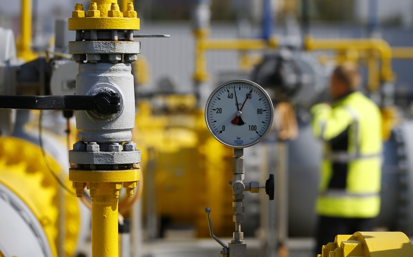 Bulgaria intends to buy more gas from Azerbaijan – PM