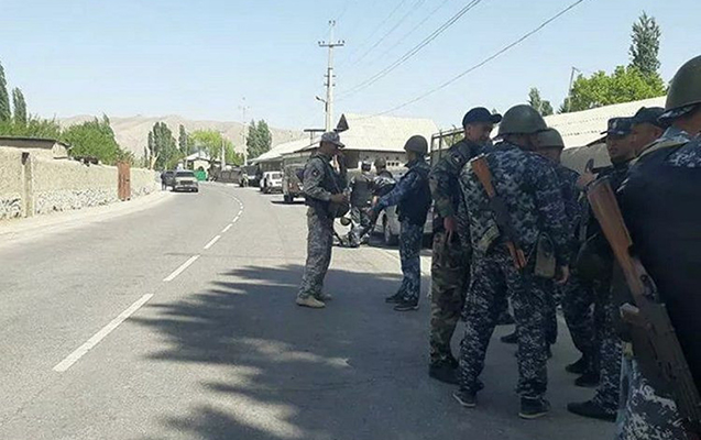 Qırğızıstan-Tacikistan sərhədində gərginlik davam edir - 1 ölü, 5 yaralı