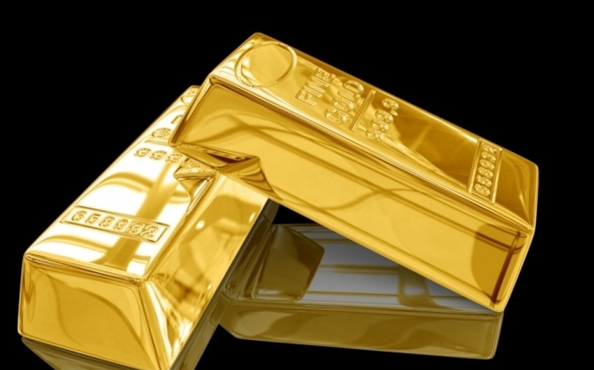 Gold price falls again