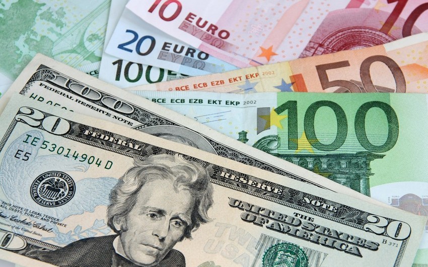 Dollar rate falls against euro