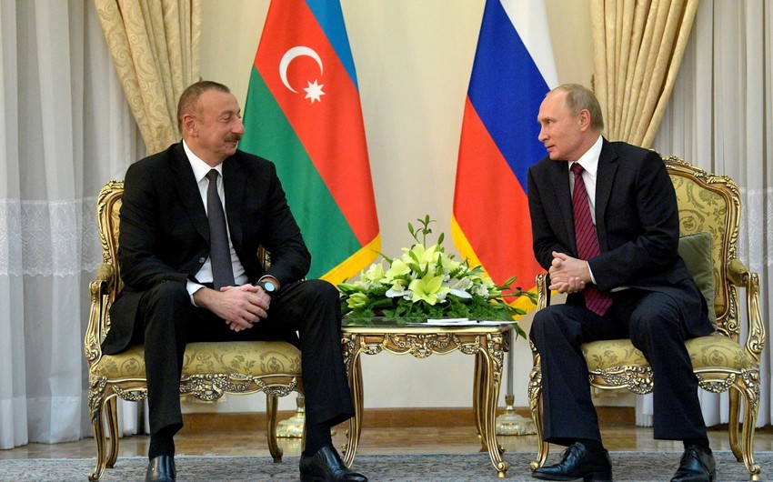 Meeting of Azerbaijani, Russian presidents begins in Sochi