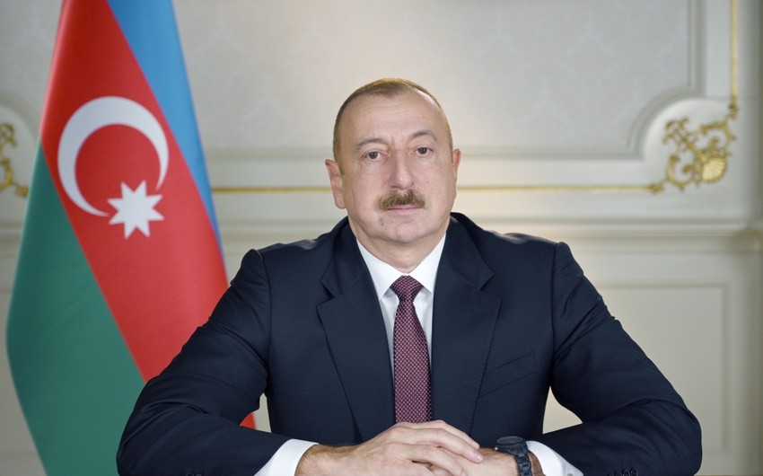 Ильхам Алиев поздравил спортивную общественность