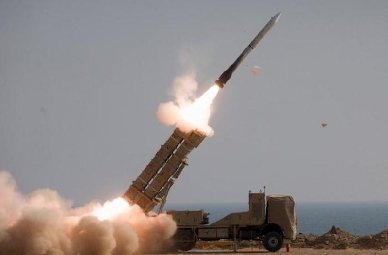 İran İraqa raket zərbəsi endirib