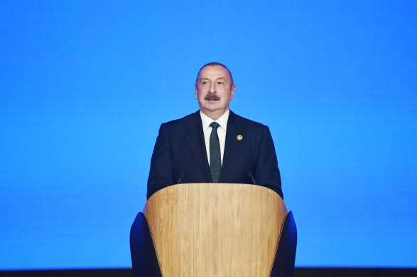 Алиев рассмеялся во время выступления:«Франция и Армения называют себя сестрами»