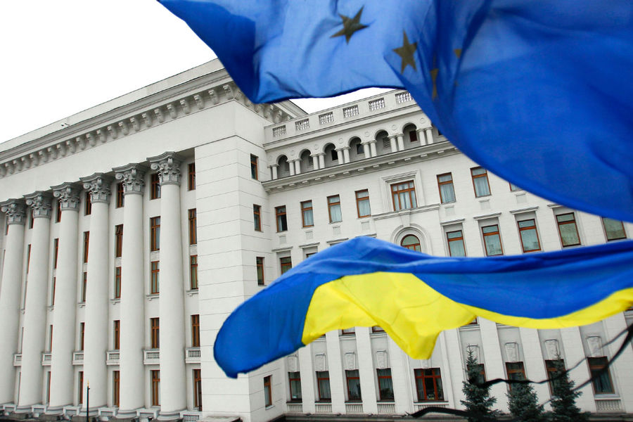 Avropa Parlamenti Ukraynaya 18 milyard avro kredit ayırması qərarını dəstəkləyib
