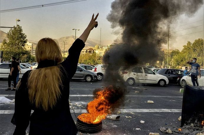 İranda son etirazlarda 300-dən çox insan ölüb