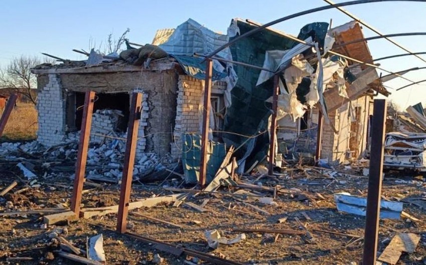 Russian missile attack on Ukraine's Zaporizhzhia region kills 2 civilians, injures 2 others