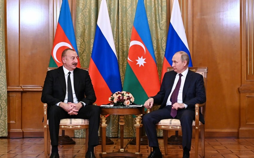 Vladimir Putin calls Ilham Aliyev