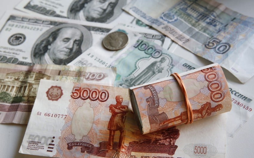 Russian ruble drops against US dollar and euro