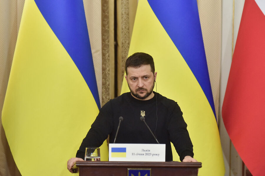 Zelenski Ukraynadakı münaqişənin sona çatması üçün şərtini açıqlayıb