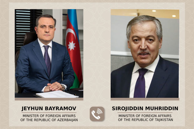 Глава МИД Таджикистана позвонил Джейхуну Байрамову