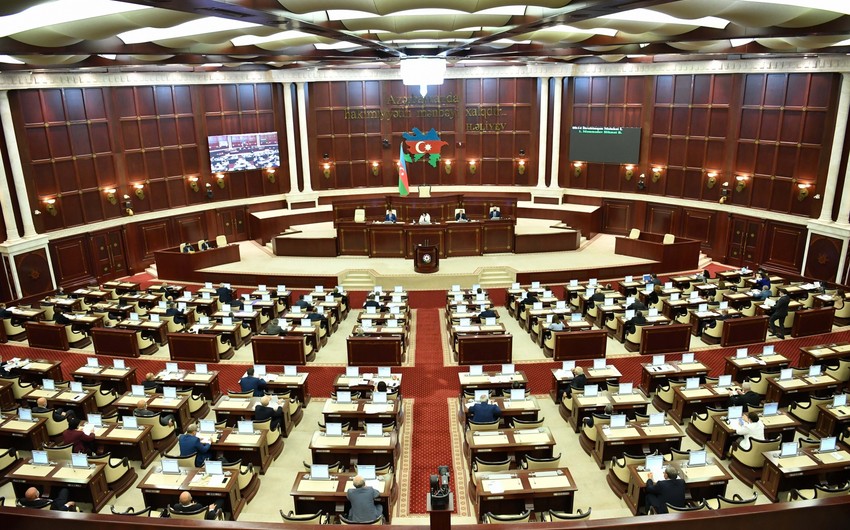 Parlamentin yaz sessiyasının işlər planı təsdiqləndi