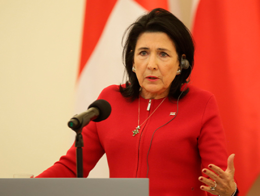 Президент Грузии обратилась к Саакашвили