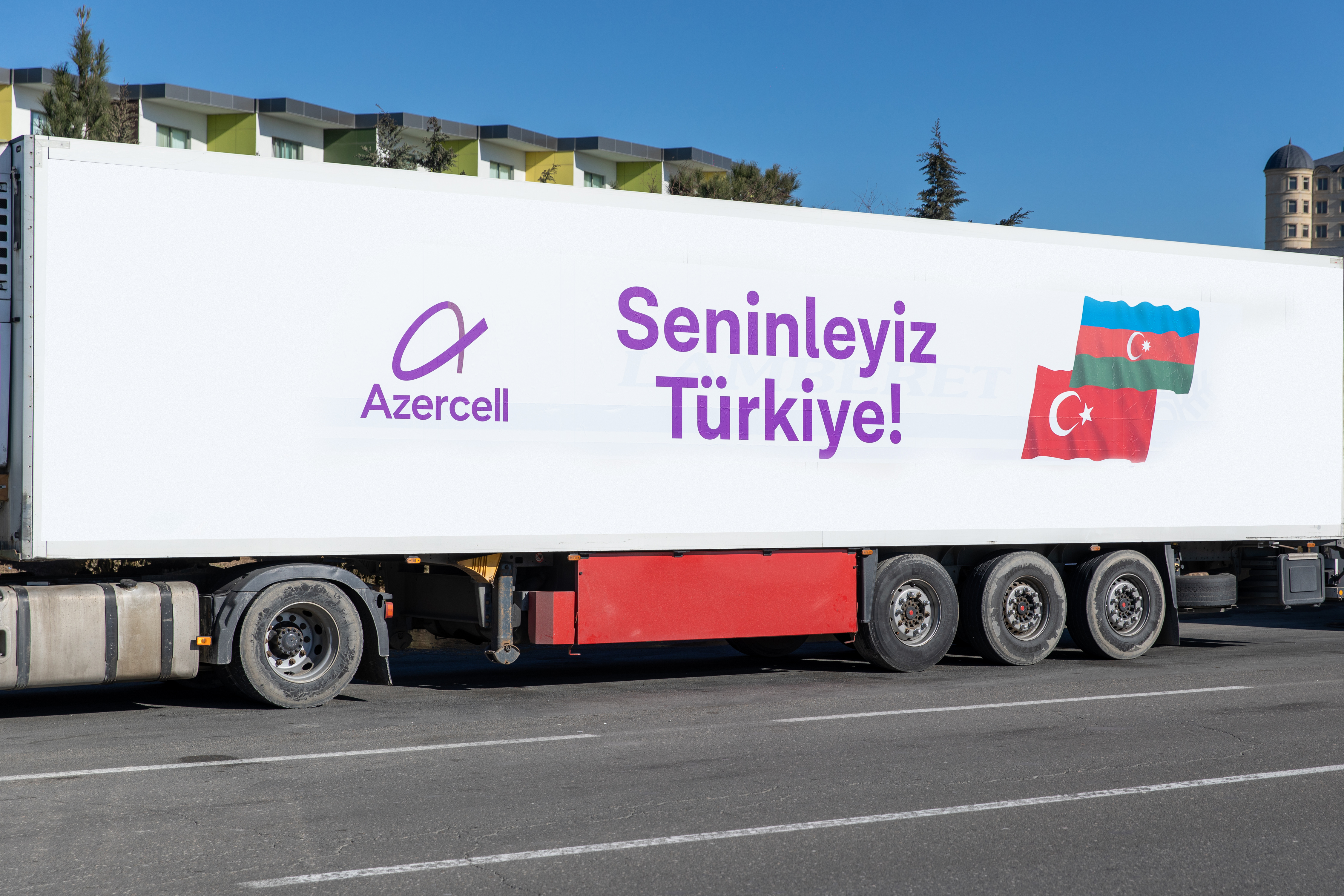 Azercell sends Radio Base Stations and humanitarian aid to Turkiye