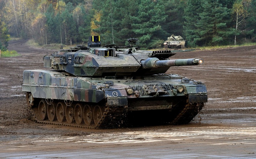 Poland delivers 14 Leopard-2 tanks to Ukraine