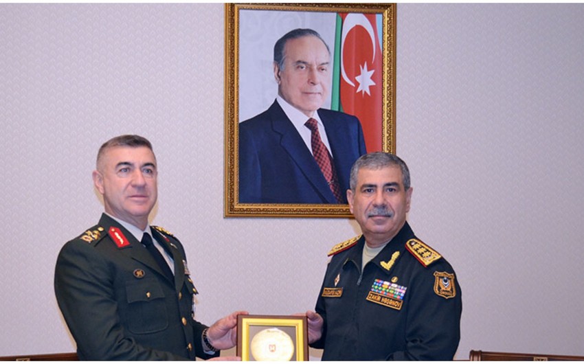 Azerbaijani Defense Minister meets with NATO representative