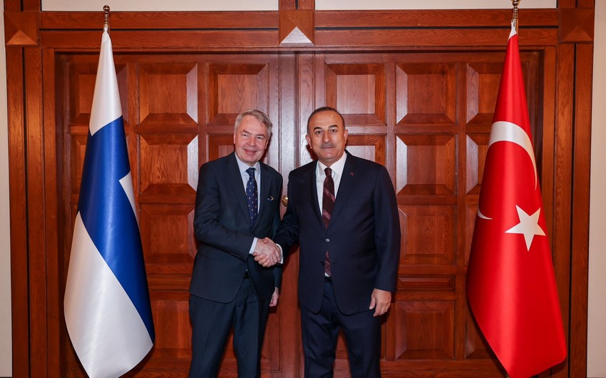 Turkish, Finnish FMs hold talks