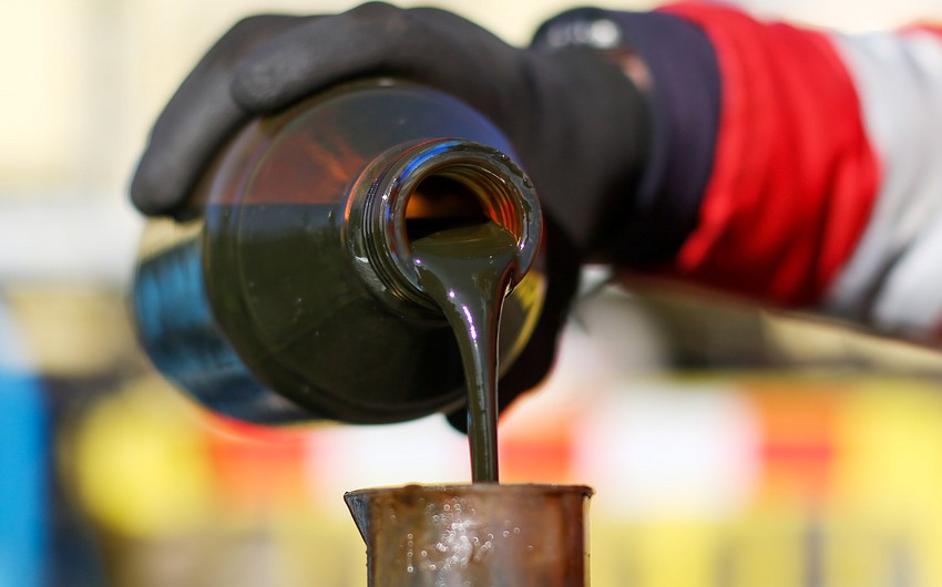 Azerbaijani oil rises in price